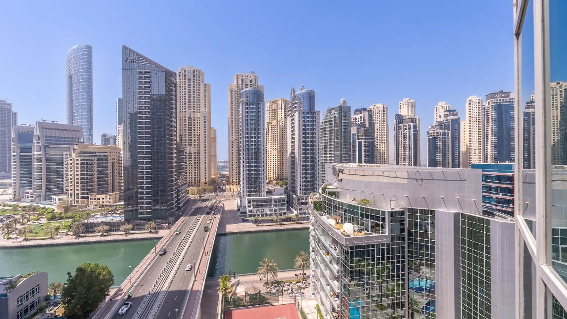 Appartement Minimalist Airy 3-Bedroom With Cityscape View In Dubai Marina Verenigde Arabische Emiraten