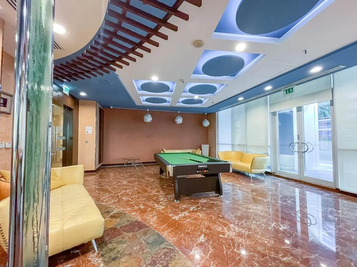 Minimalist Airy 3-Bedroom With Cityscape View In Dubai Marina United Arab Emirates