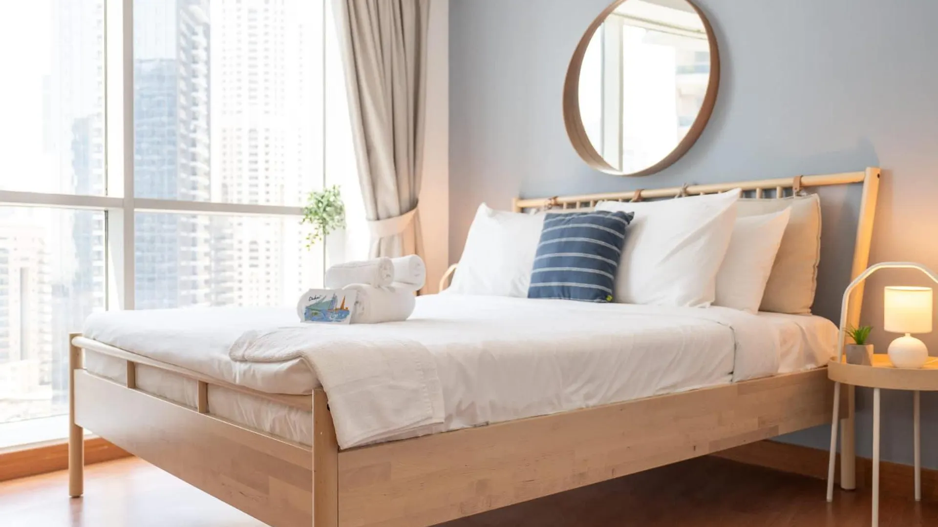 Minimalist Airy 3-Bedroom With Cityscape View In Dubai Marina