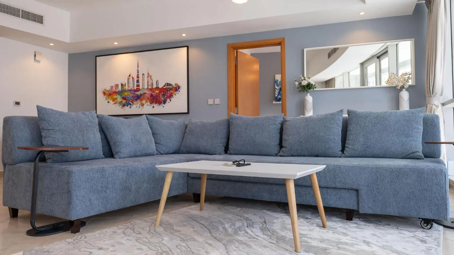 Minimalist Airy 3-Bedroom With Cityscape View In Dubai Marina 0*,